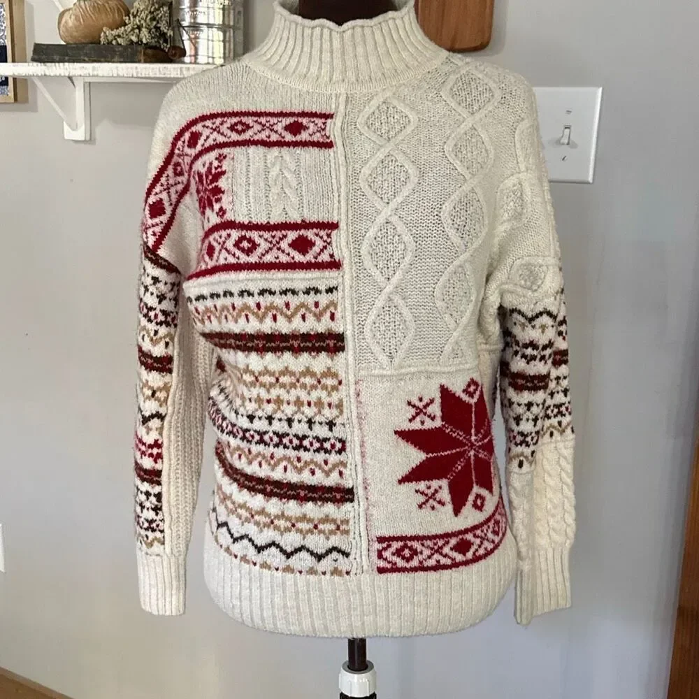 American Eagle fair isle cable knit sweater womens size small snowflake mock nec